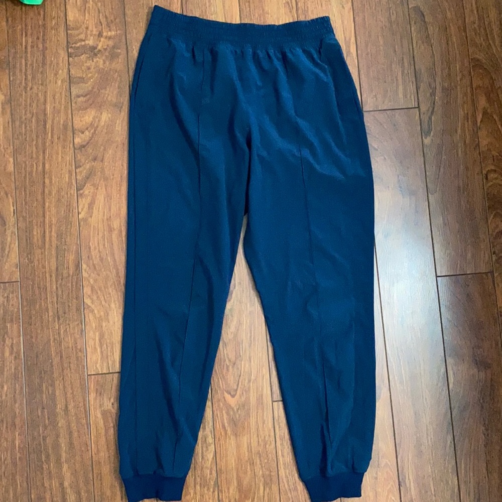 Lululemon high rise joggers